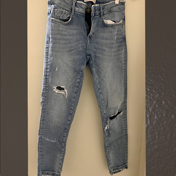 Jeans - Picture 2 of 2